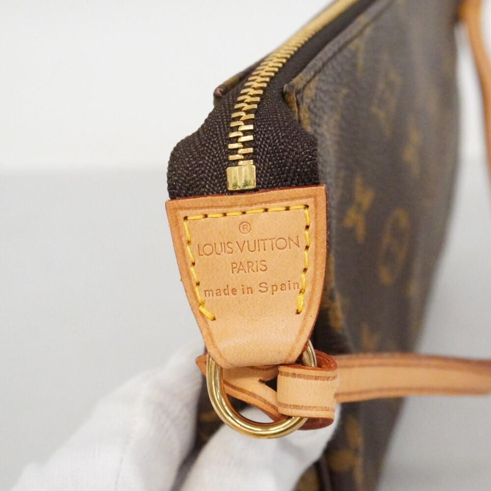 LOUIS VUITTON Brown Monogram Pochette Pouch - Picture 5 of 11